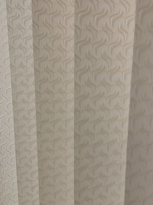 Вертикальные жалюзи.