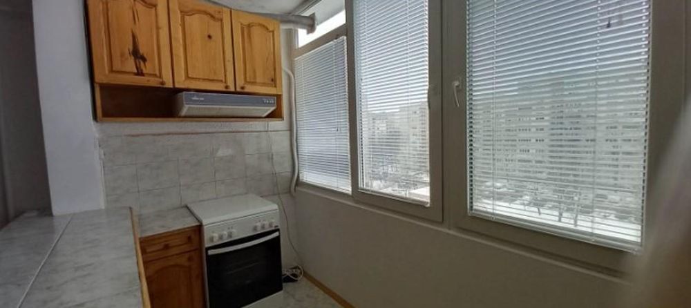 Дава се под наем Тристаен апартамент в София, Люлин 5 - 70 кв.м за 500 € - Снимка #2