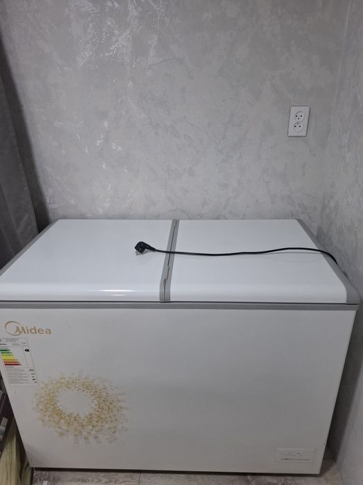 Продаю Холодильник