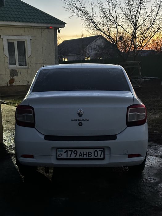 РЕНО Логан 2          .