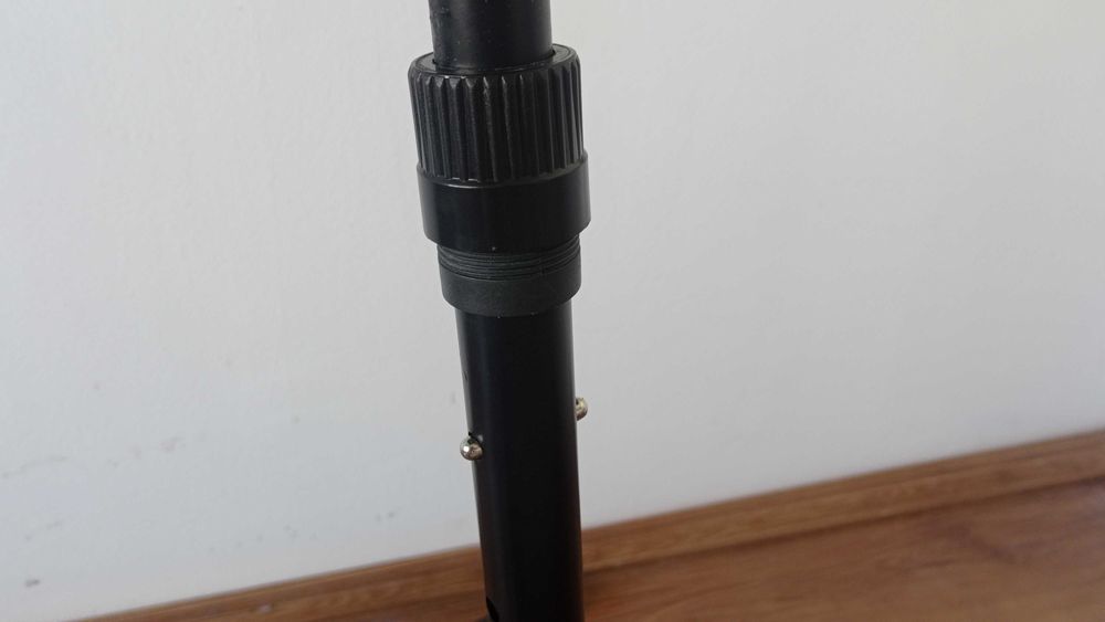 Масивна Метална Стойка за Лаптоп / Прожектор / Миксер Ноти Регулируема