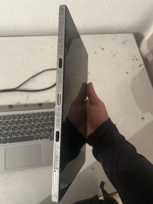 Netbook Lenovo планшет