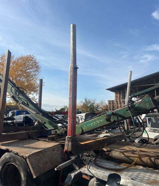 Dezmembrez Volvo FH generatia [2005 - 2008] Autospeciala Volvo FH16 /