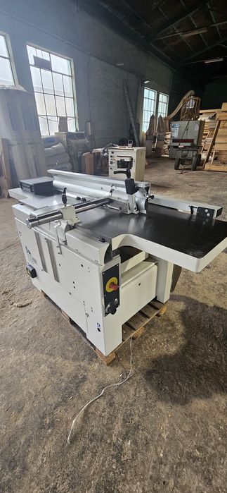 Абрихт-щрайхмус SCM FS7 L'invincibile