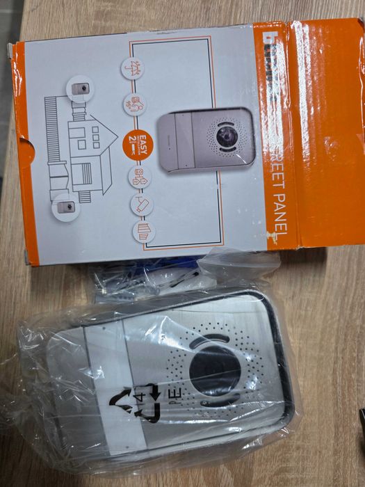 kit videointerfon cu 2 fire BTicino 331860