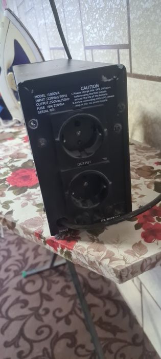 переабразаватет 12в-220ви зарият