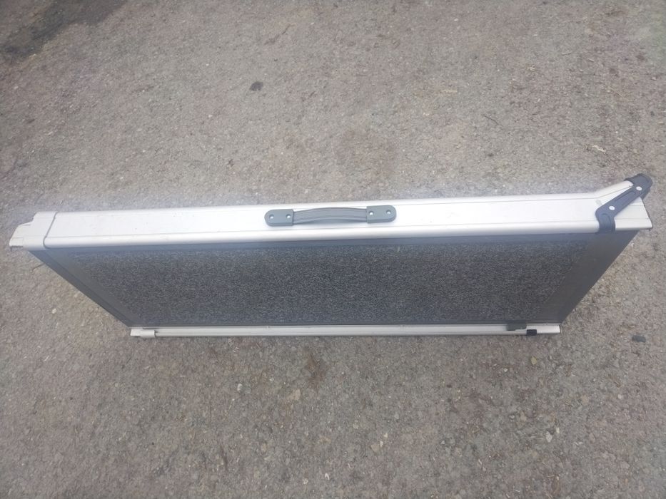 Сгъваема рампа за кучета и други големи домашни любимци
ИДЕАЛНО ЗА СТА