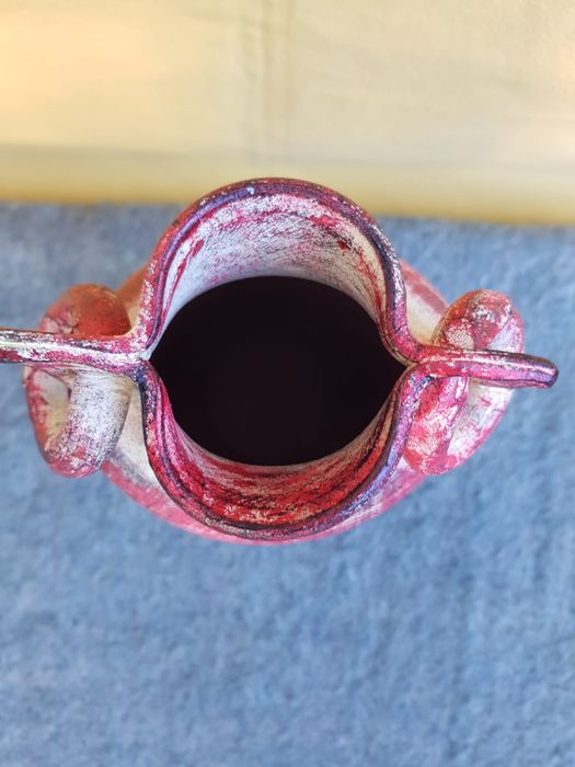 Vaza decorativa cu doi cercei