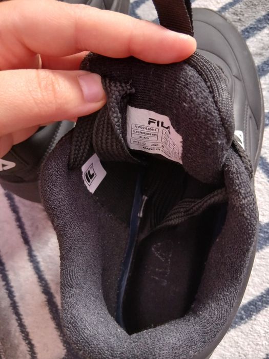 Adidași dama FILA