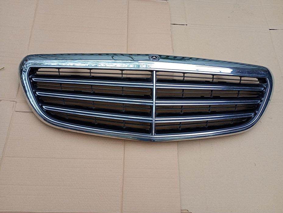 Grilă Volvo XC60 Mercedes E Class W213 Suzuki S Cross Dacia Logan