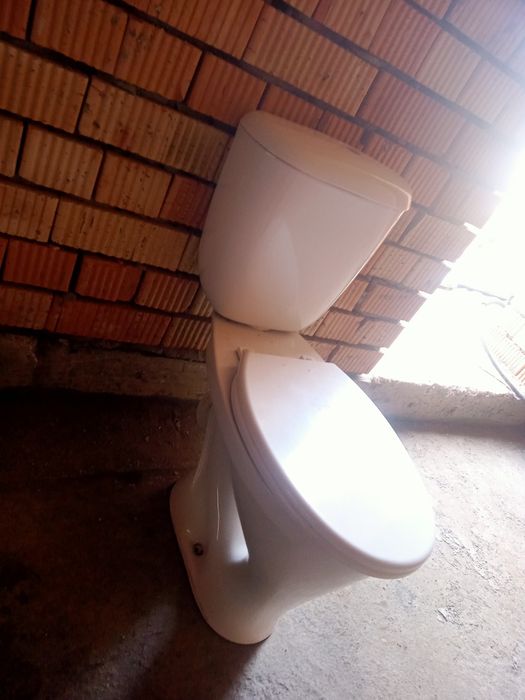 Унитаз сатылады бу