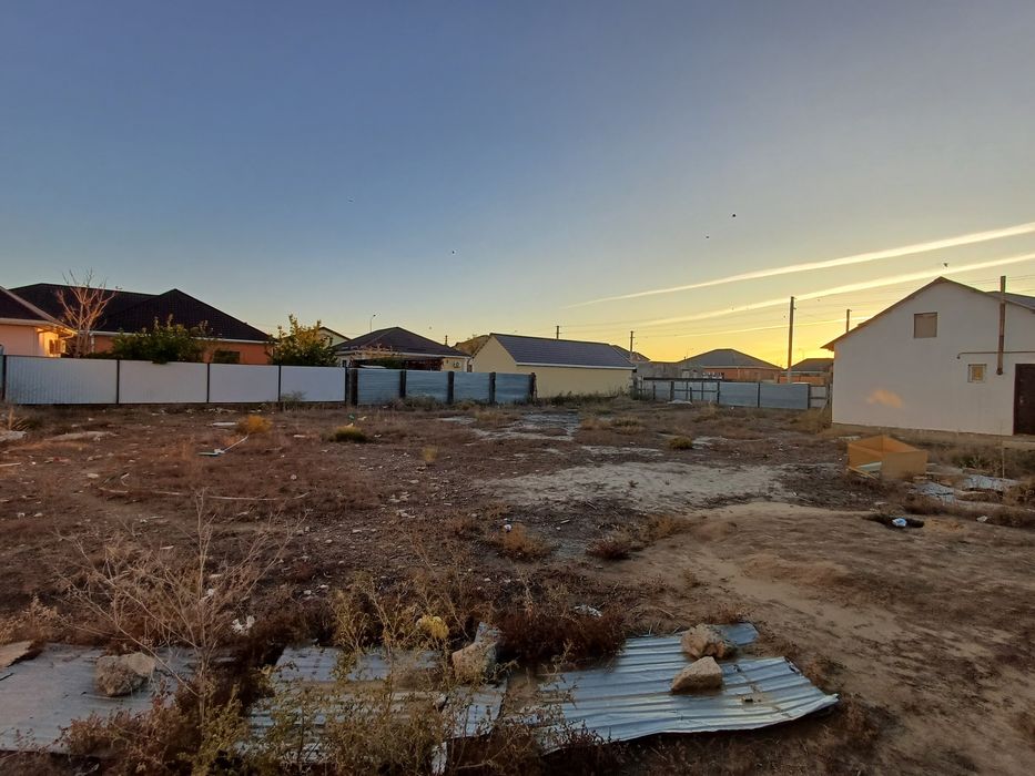 Продам времянку с участком. Самал 4-ул 17-дом