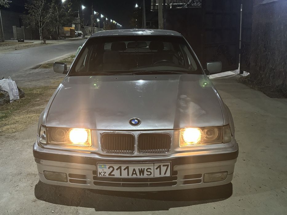 Продам Бмв 316 5ступка механ