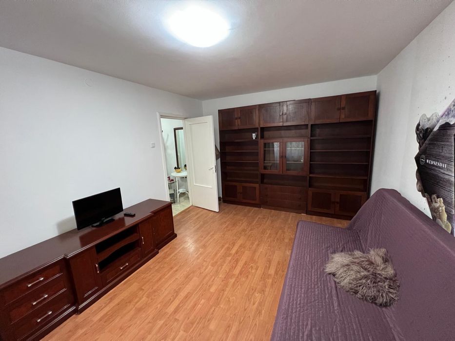 Garsoniera de  inchiriat  Bl Brâncoveanu