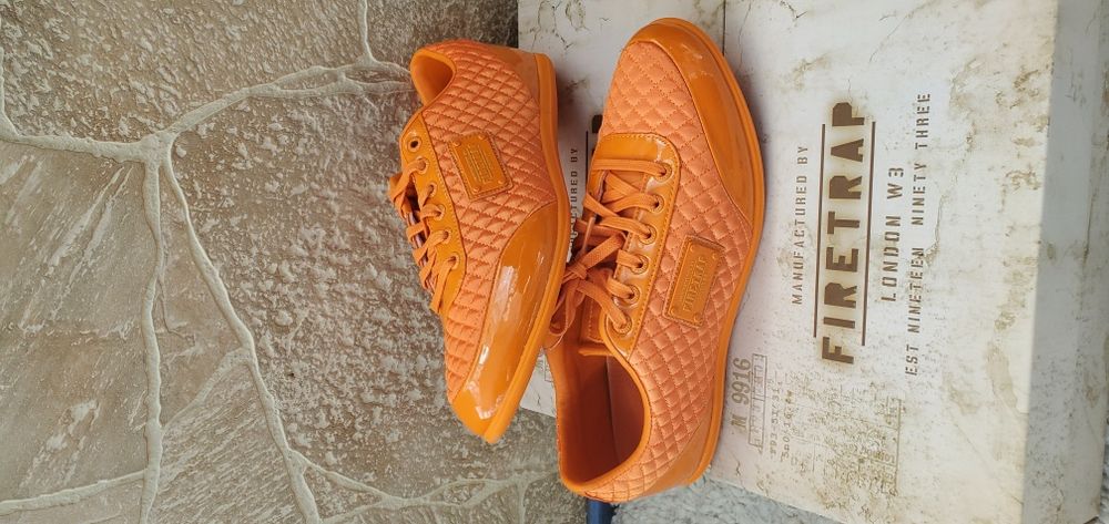 Adidasi  Firetrap 150 lei