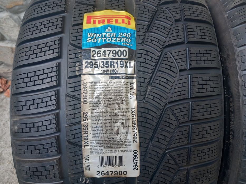 Чисто нови гуми 19цола Pirelli-sottozero-295/35/19.зимни.2016година.