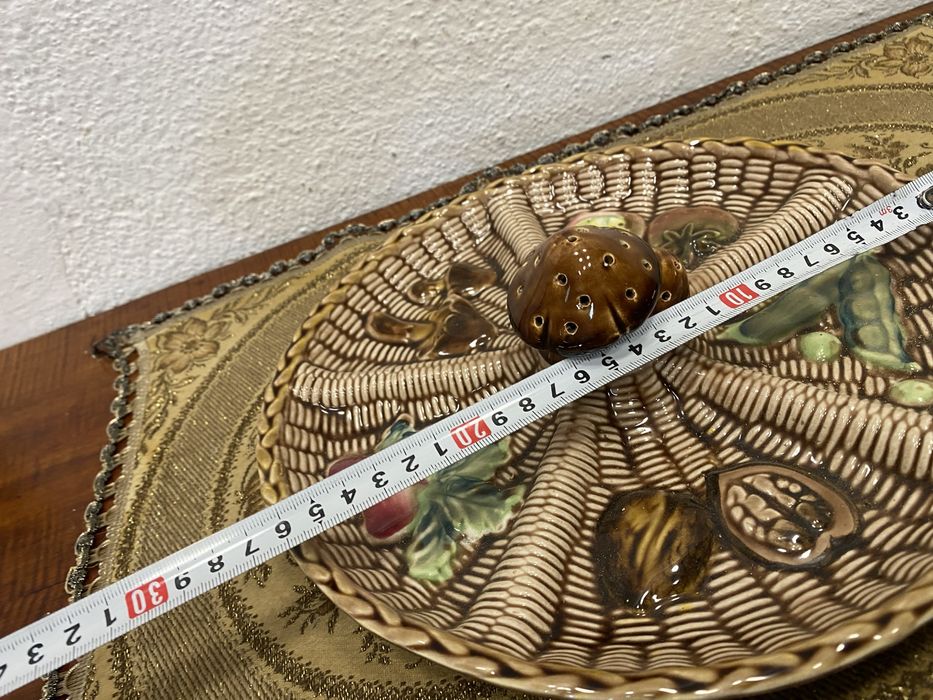 Немски поднос за ядки от порцелан