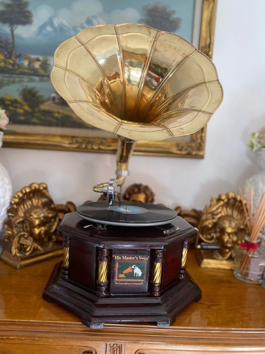 Gramofon Nou  funtional