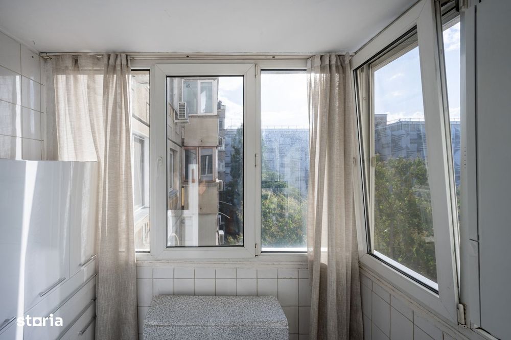 Apartament 4 camere cu centrala proprie, Dristor