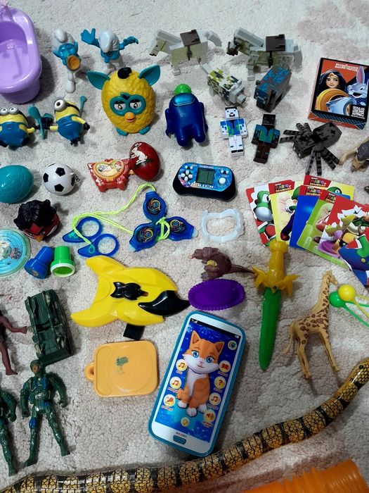 Детски играчки,коли,човечета