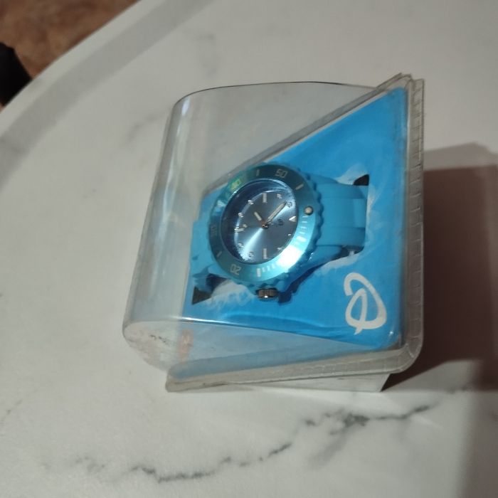 Продам часы ,привезенные из Германии