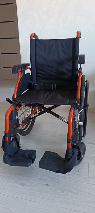 Продаётся коляска в отличном состоянии инвалидная