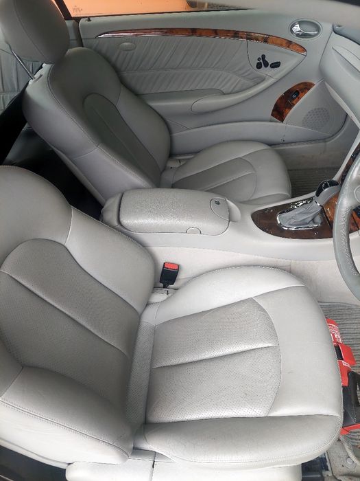 W209 Кожени седалки за ЦЛК / Салон за Мерцедес ЦЛК