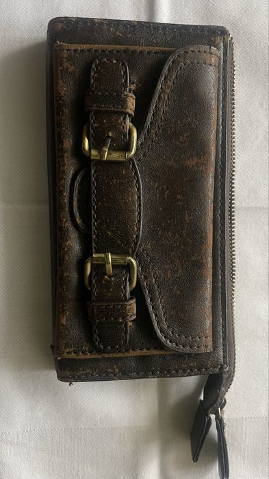 Продам портмоне Mango в винтажном стиле.