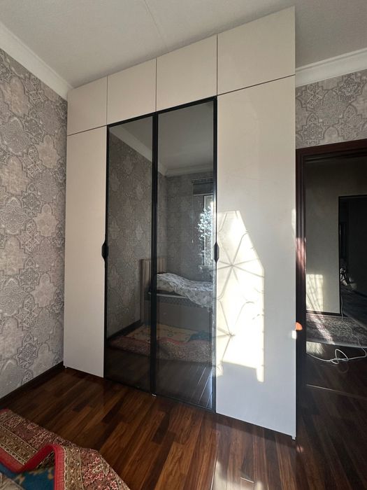 Шкаф для одежды потолочный