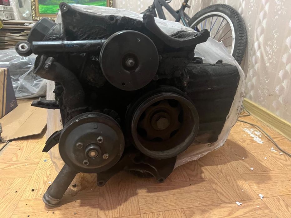 Продается запчасти двигателя