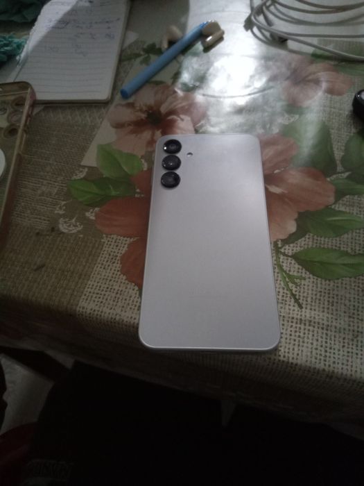 Vand telefon samsung A16 500 lei fix