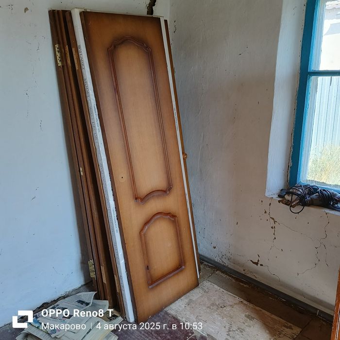 Двери межкомнатные, деревянные