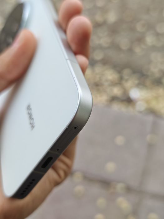 Honor magic 8 12/256 Cn версия