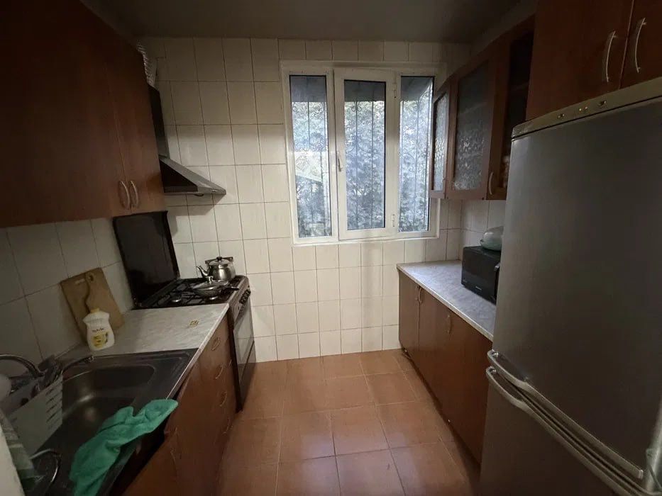 Ц12 Продаётса 1в2/4/4 Анжор парк 40кв.м