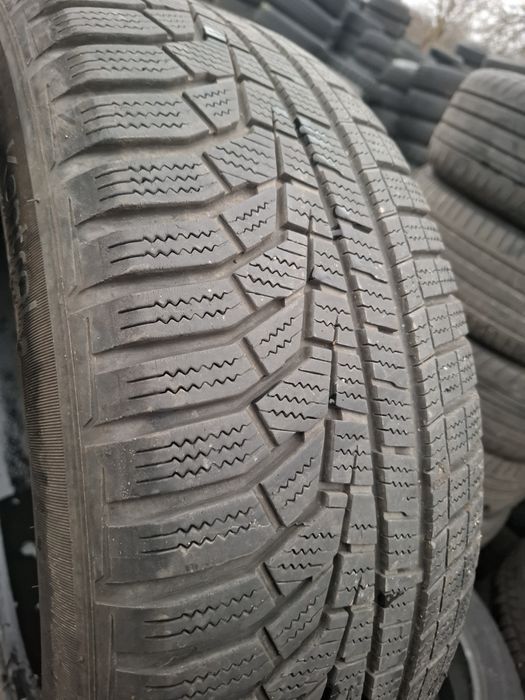 Vand 1 sau 2 anvelope 215 60 17  hankook bune de iarna am 3 buc