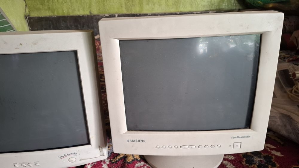 Монитор рабочий  б/у