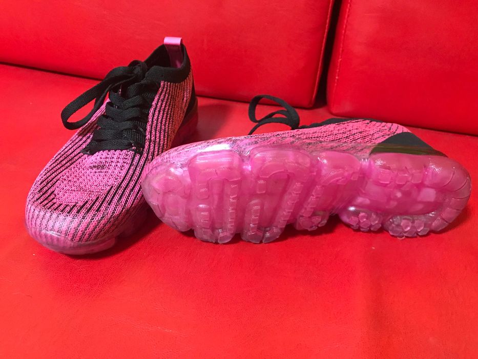 Дамски Розови Маратонки - Стил и Комфорт в Едно