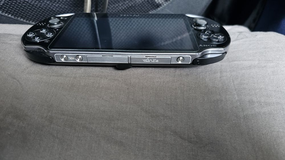 PS Vita PlayStation 1004 Phat Oled modat