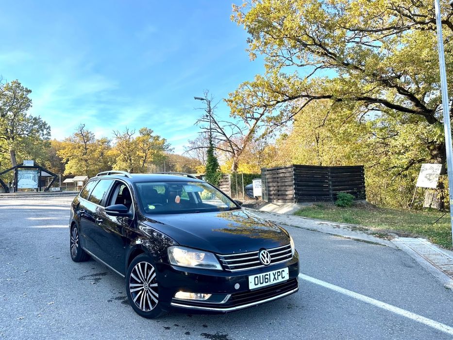 VOLKSWAGEN Passat
