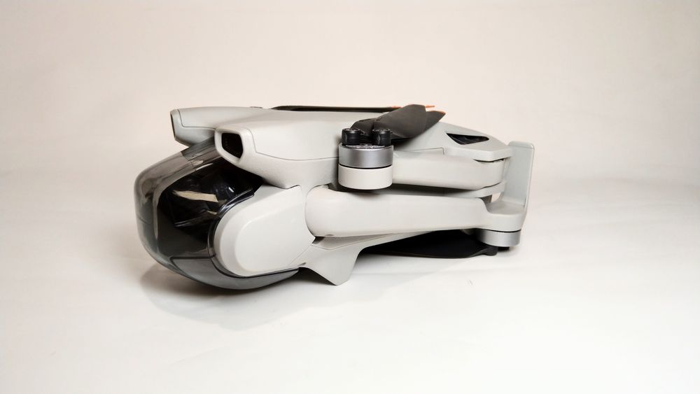 DJI Mini 3 квадрокоптер