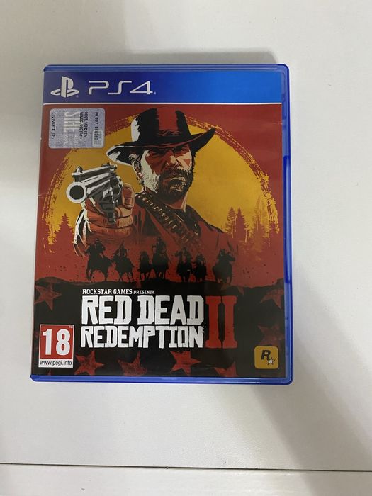 Playstation 4 in Stare Buna cu 4 jocuri