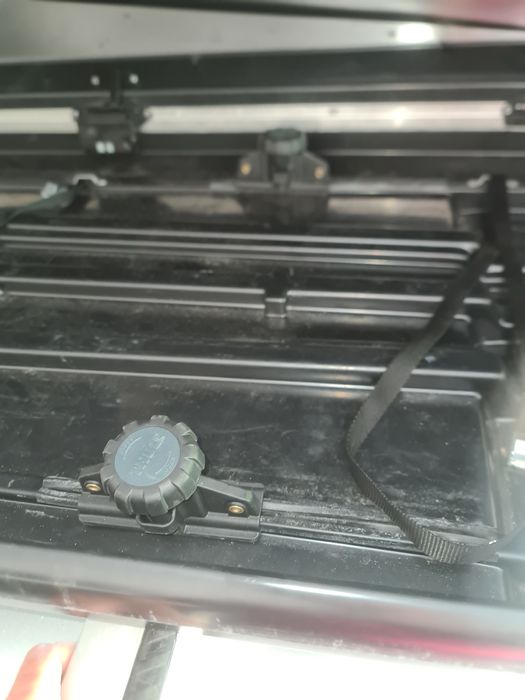 In chiriez cutie portbagaj/cufar bagaje