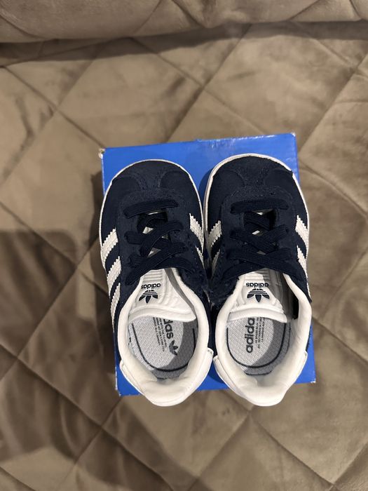 Детская обувь adidas gazelle