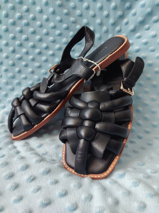 Sandale Zara din piele Noi masura 38