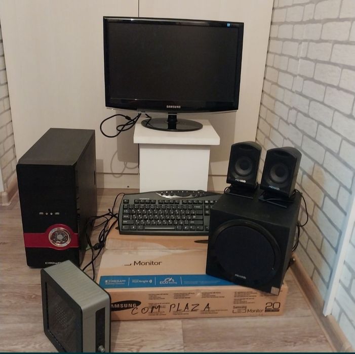 Срочно продам компьютер с комплектом