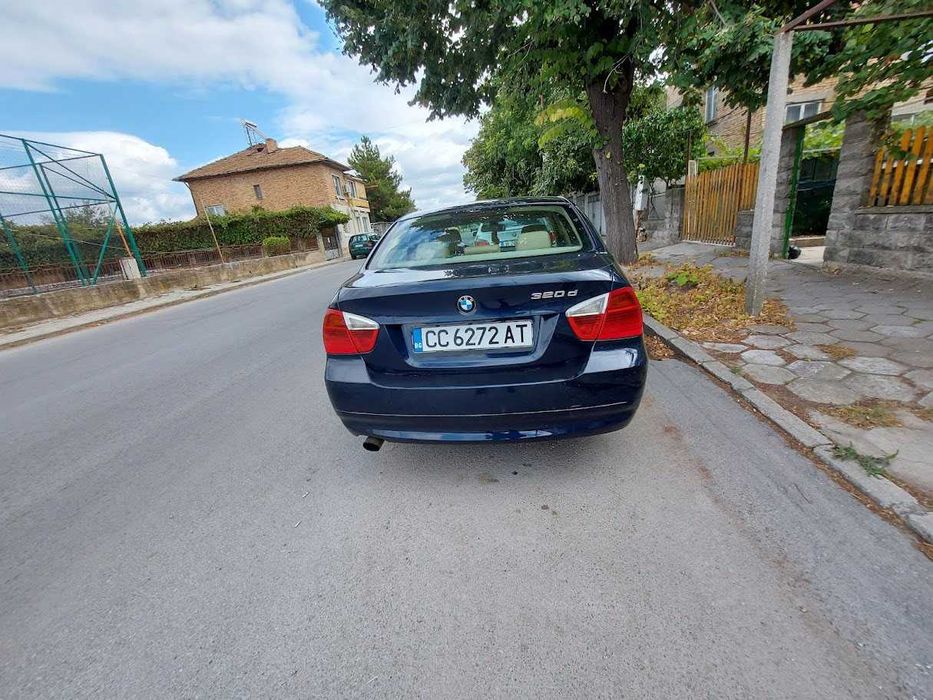 Задна броня,заден капак, прагове и стопове комплект BMW E90