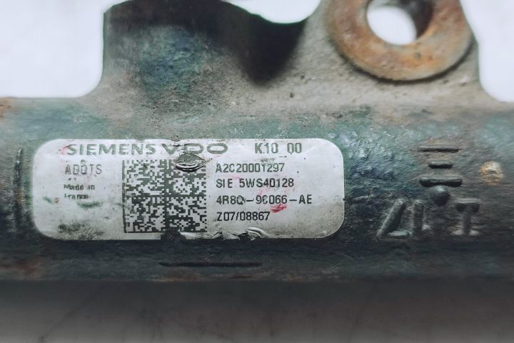 Rampa injectoare 2.7 tdv6 4r8q-90066-ae a2c20001297 Peugeot 407 1 seria