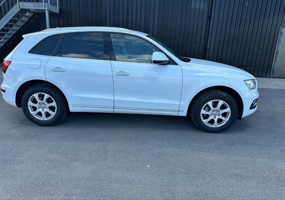 На части: Audi Q5 2015 2.0TDI 190hp CNHA AdBlue | S-Tronic PZQ | 210 000 км