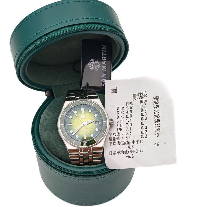 San Martin SN0148-GB Integrated Bracelet Green Dial