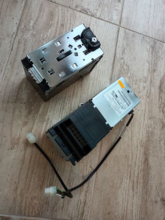 Cititor de bani Cash Code cu impachetator in MDB